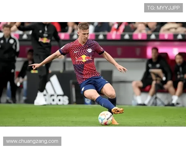 穆西亚拉 vs 贝林厄姆：全能性与技术流中场的战术适配差异