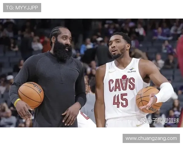 西蒙斯挡拆助攻效率显著提升，拉开与哈登进攻差距